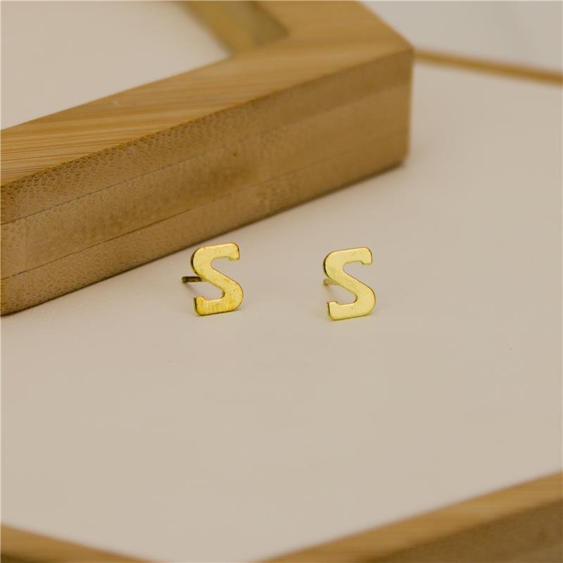 BRINCO FORTUNATO LETRA 9MM NO BRUTO