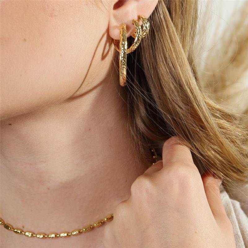 BRINCO FORTUNATO ARGOLA 38MM COM ESTAMPA DE ELOS NO BRUTO