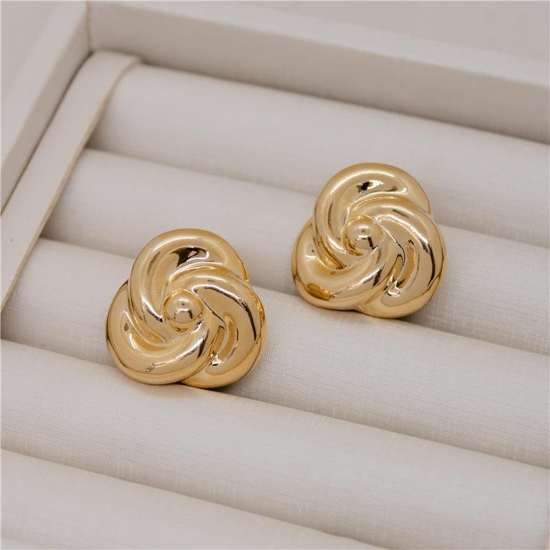 BRINCO FORTUNATO FLOR ENTRELAÇADA 24MM NO BRUTO