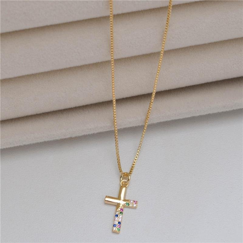 COLAR FORTUNATO VENEZIANA COM CRUZ CRAVEJADA ZIRCÔNIA MULTICOLOR NO BRUTO