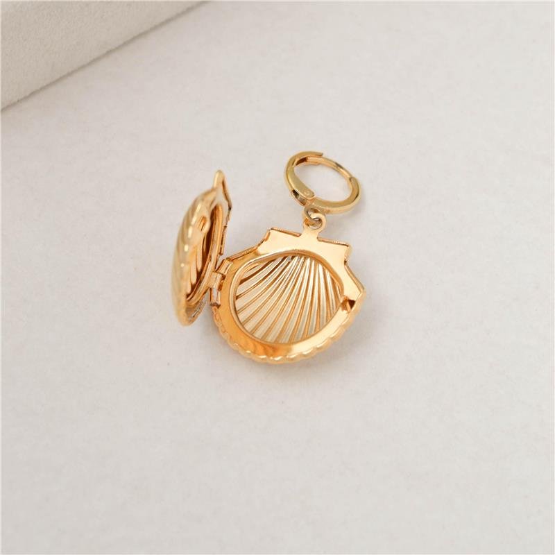 PINGENTE FORTUNATO RELICÁRIO CONCHA NO BRUTO